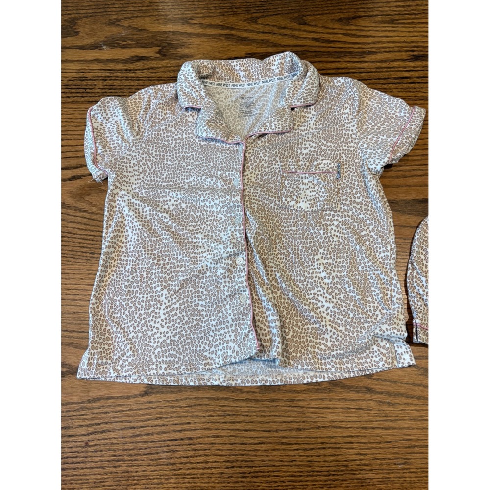 Nine West Sleepwear Womens Cheetah Print Pajama Set Short Sleeve Shorts Tan L